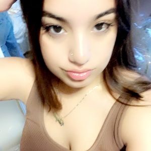 Meet your Posher, Abigail